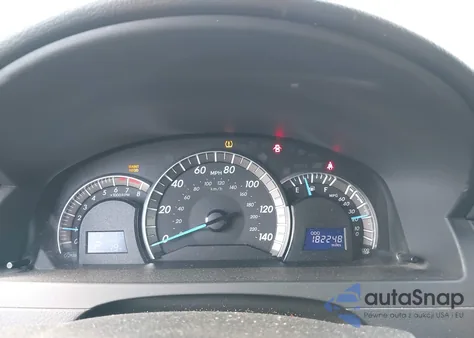 2012 Toyota Camry Se z USA, uszkodzony, nr VIN 4T1BF1FK7CU046715